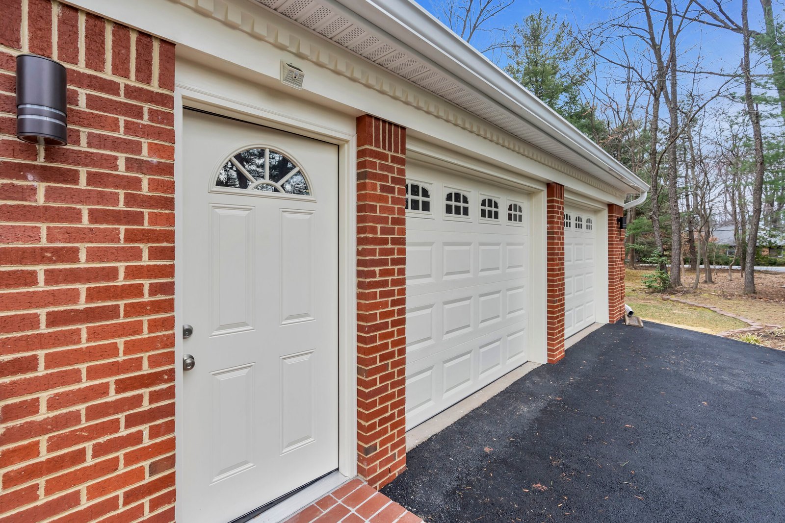 Custom garage builder Virginia