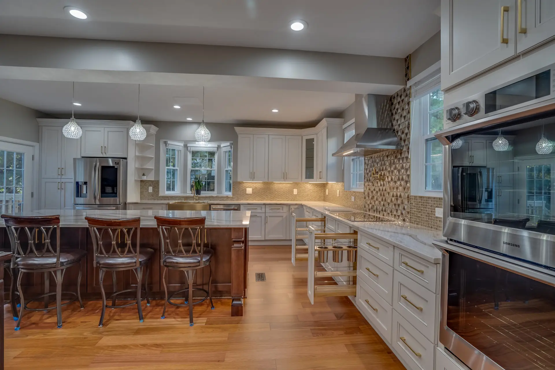 Modern luxe room addition with kitchen installation