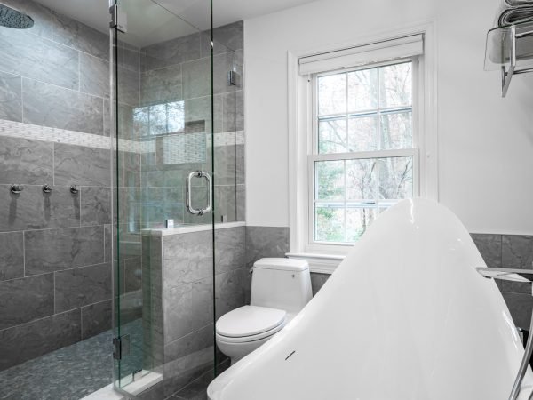 Custom bathroom remodel Clifton VA by Mosaic